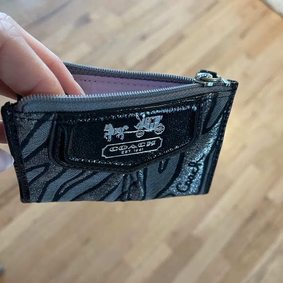 😍Coach Limited Edition Madison Sophia Lurex
Zebra handbag & matching wallet🤍 - Picture 11 of 11